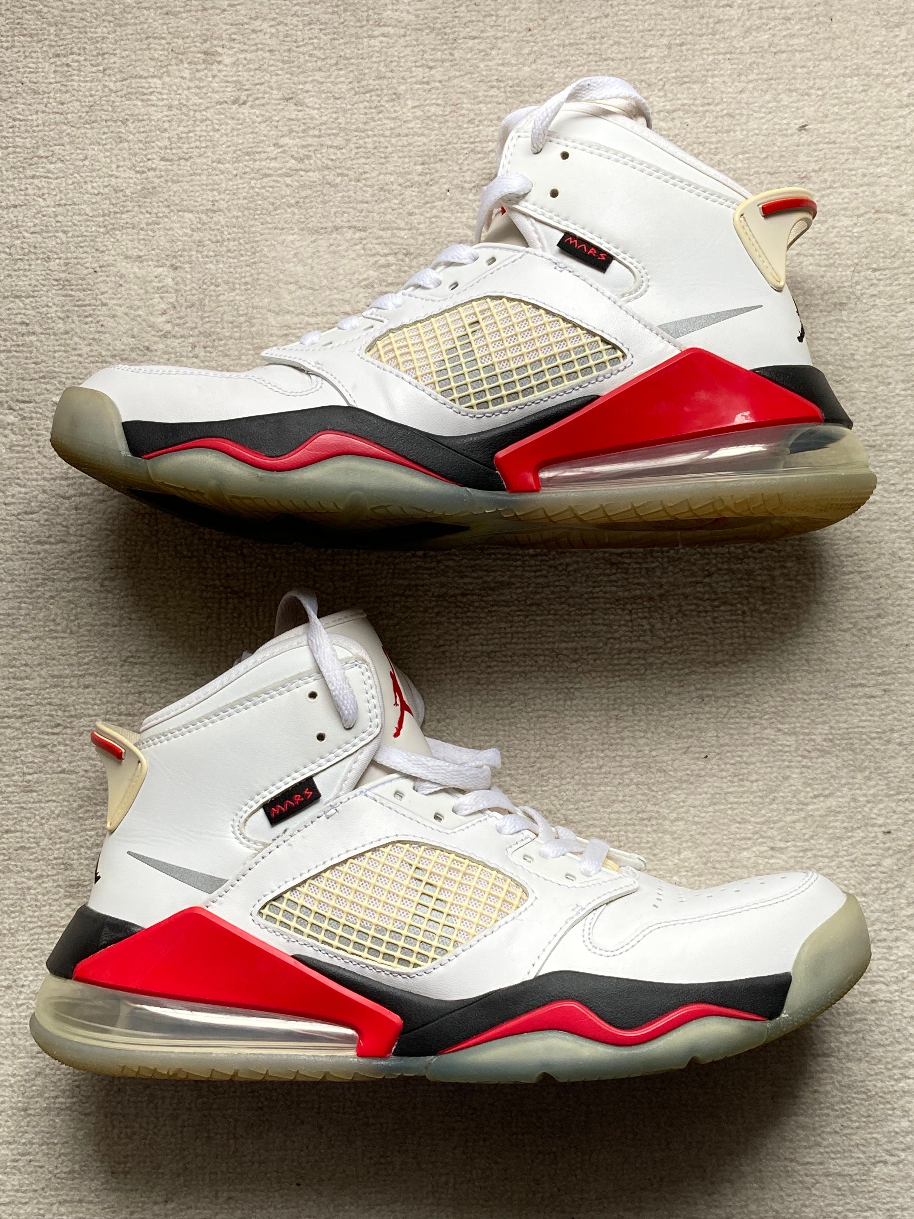 Nike Jordan Mars 270 "White/Fire Red"