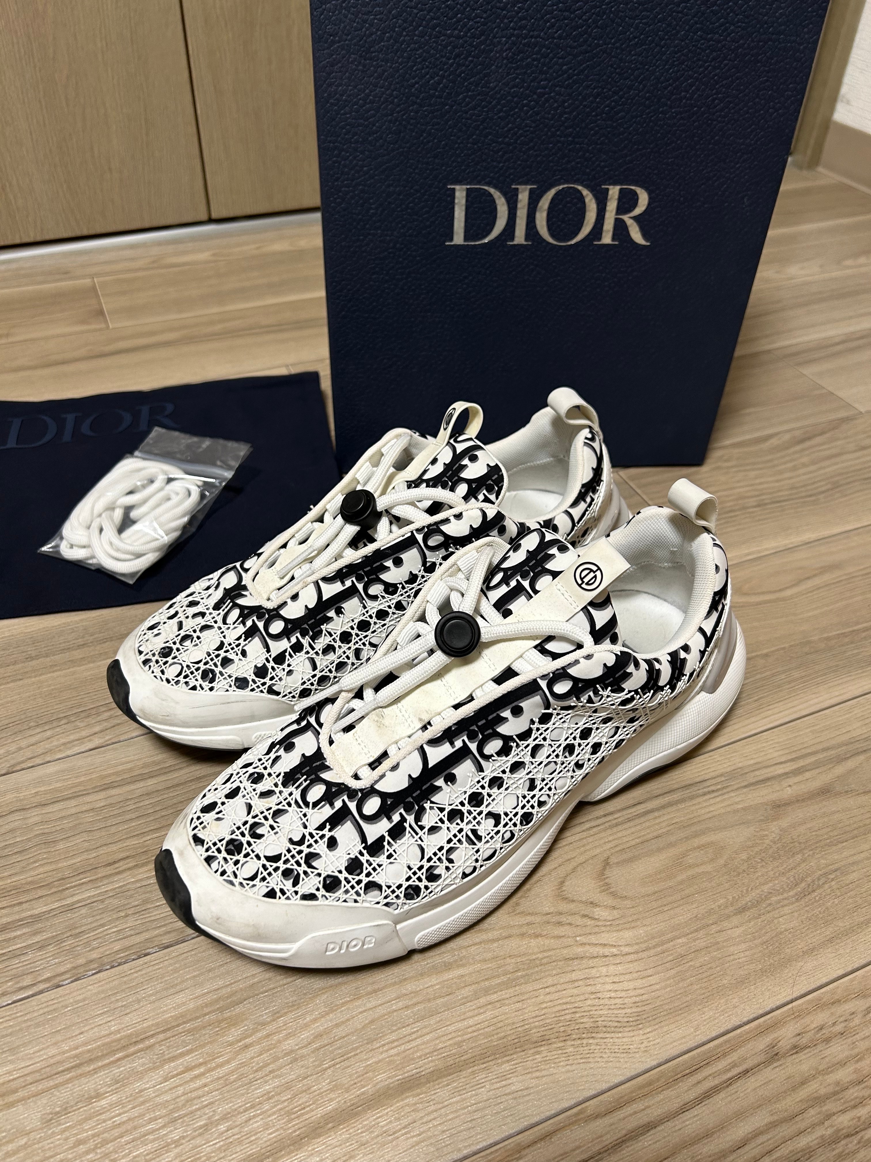 ディオール B24 スニーカー ディオール オブリーク キャンバス "ホワイト"