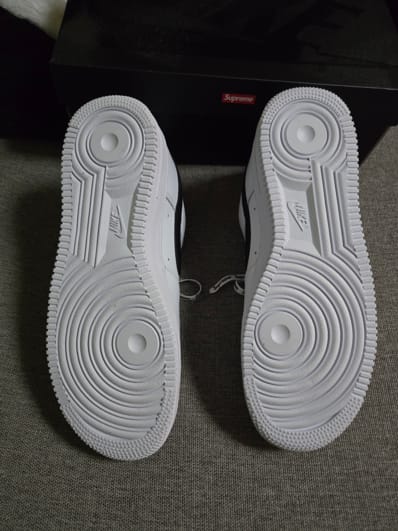 Supreme × Nike Air Force 1 Low "White/Black"