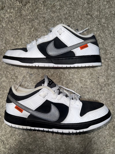 TIGHTBOOTH × Nike SB Dunk Low Pro QS "Black and White"