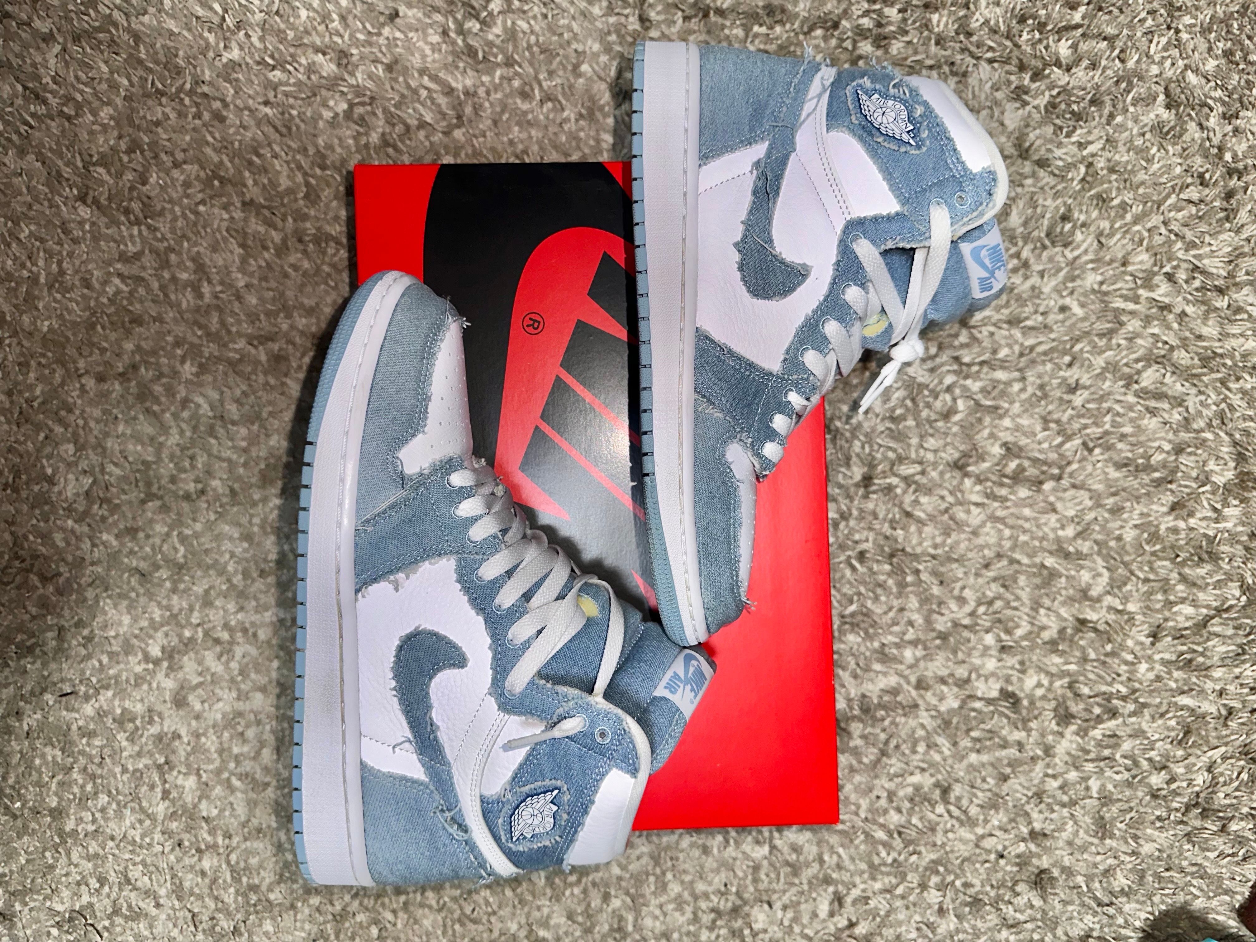 Nike Women's Air Jordan 1 High OG "Denim"