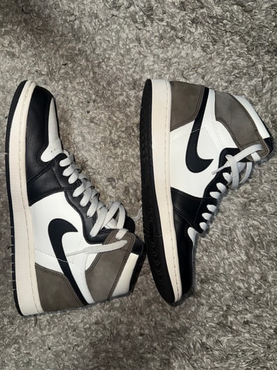 Nike Air Jordan 1 High OG "Sail/Dark Mocha/Black"