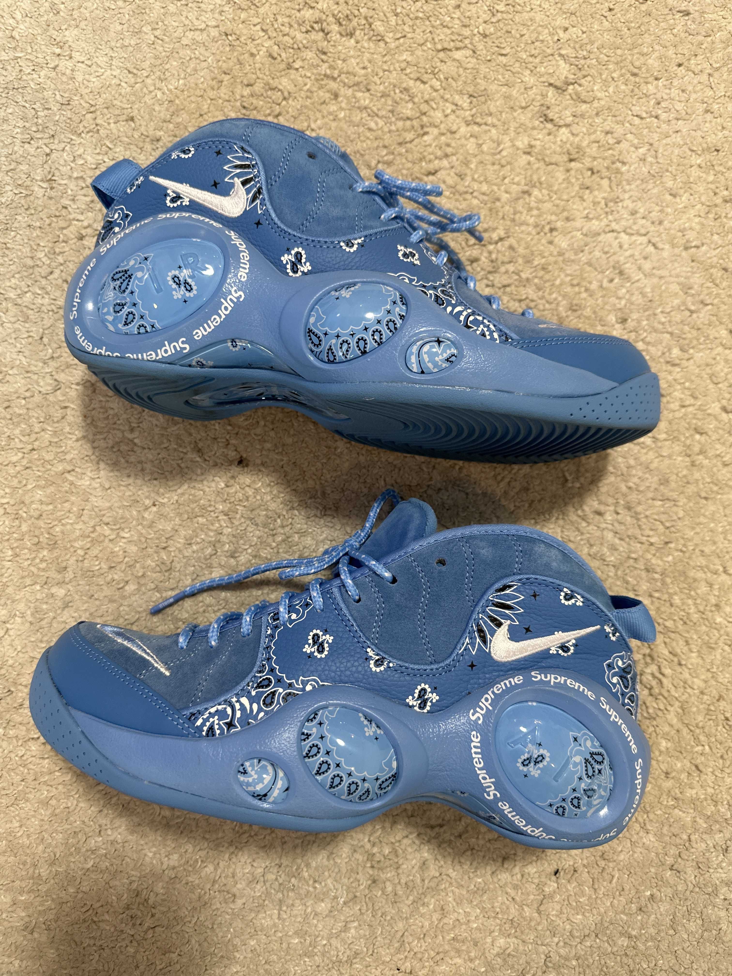 Supreme × Nike Air Zoom Flight 95 SP "University Blue/White"