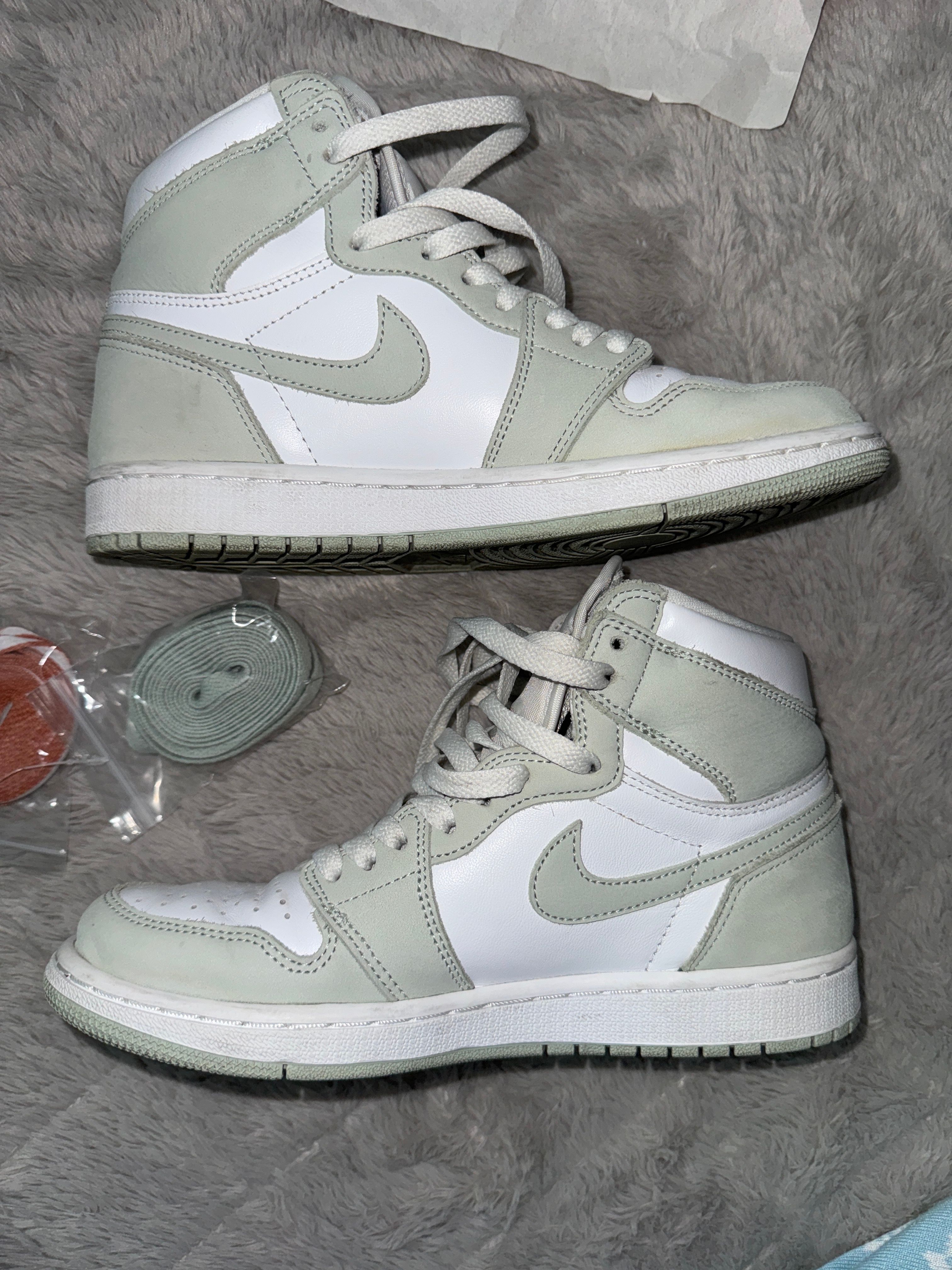 Nike Women's Air Jordan 1 High OG "Seafoam"