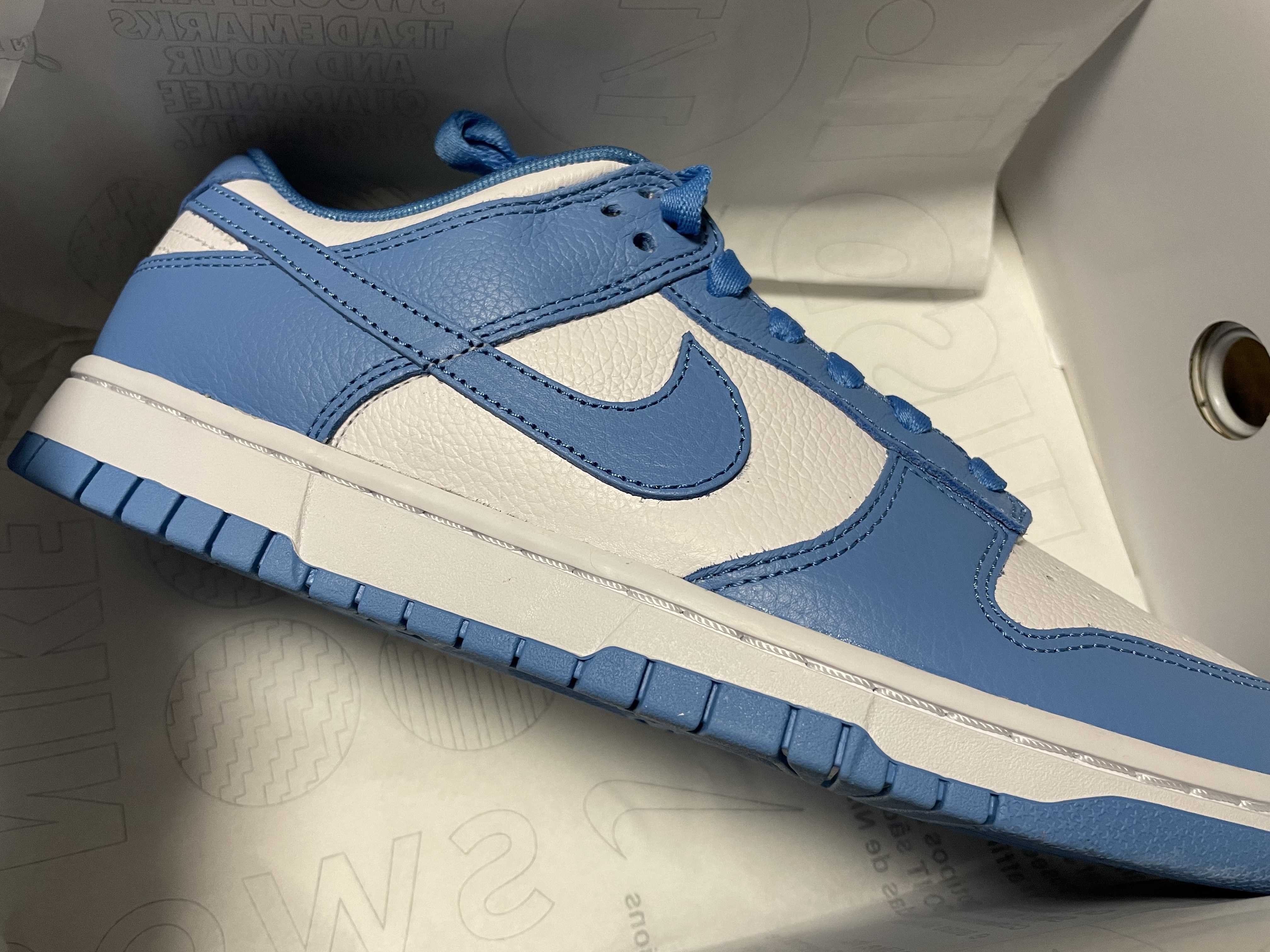 Nike Dunk Low "University Blue"