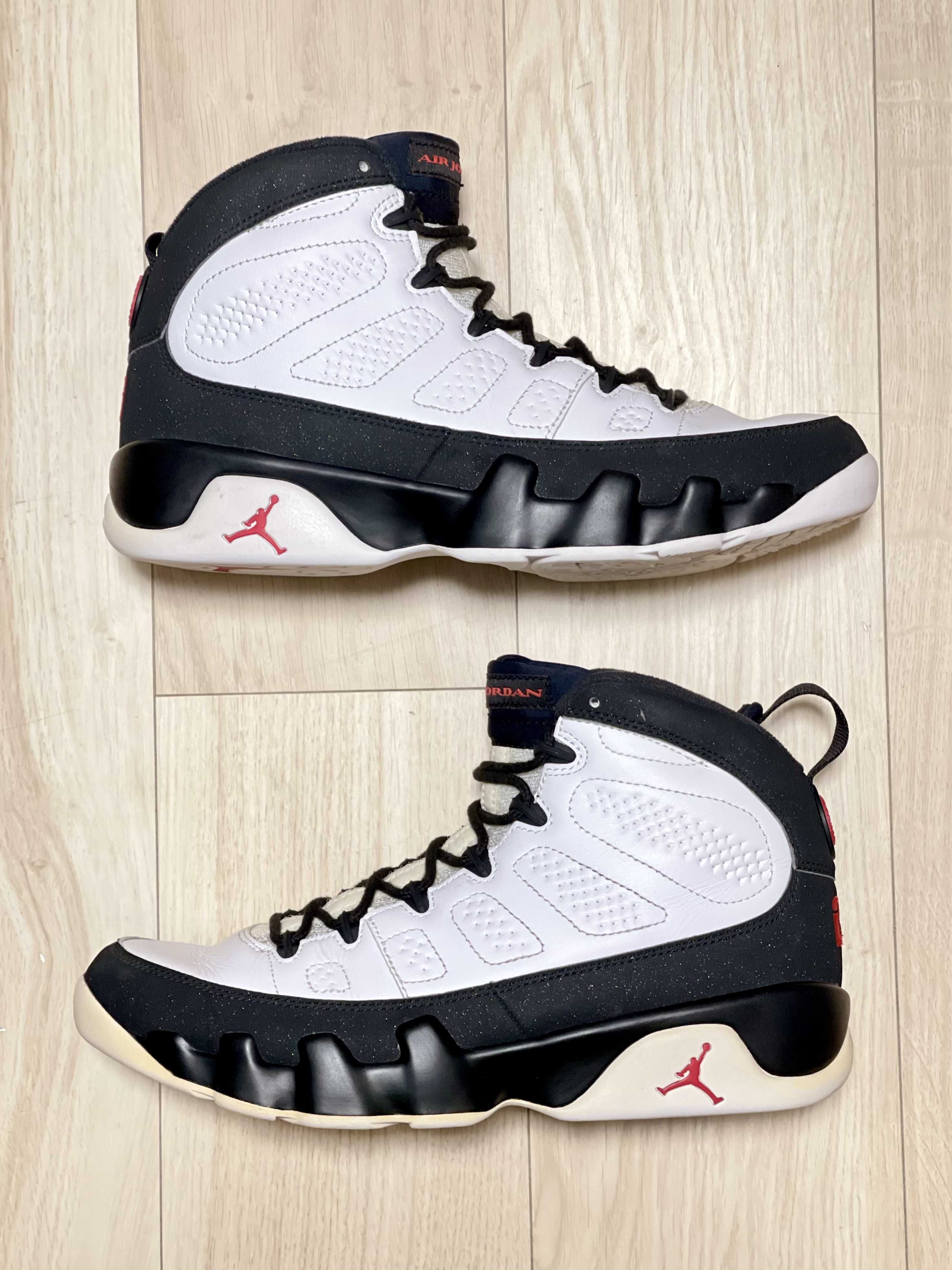 Nike Air Jordan 9 Retro "Space Jam" (2016)