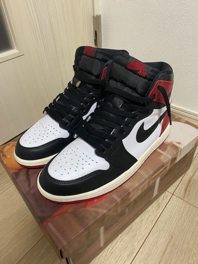 Nike Air Jordan 1 Retro High OG "Black Toe Reimagined"