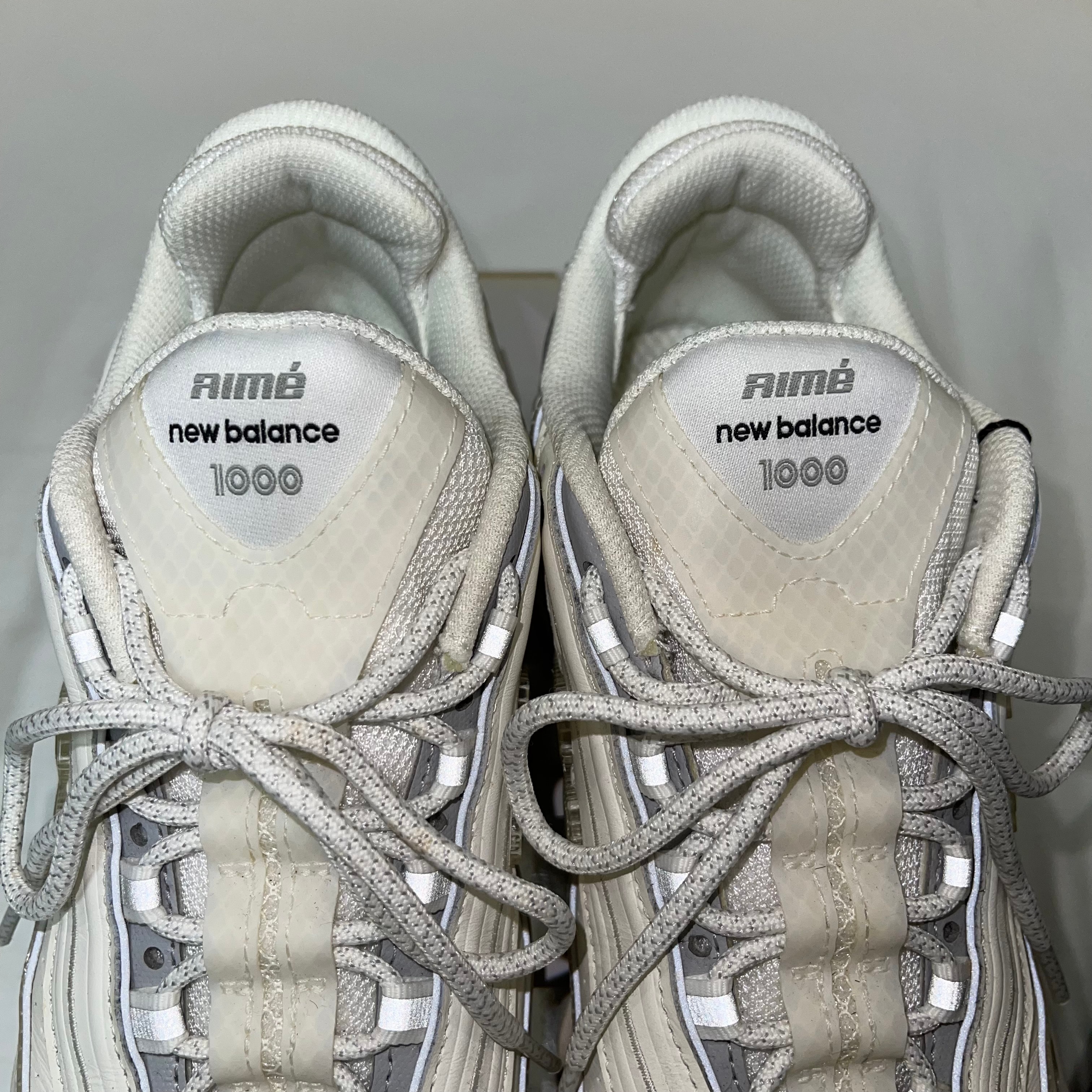 エメレオンドレ × ニューバランス 1000 "シーソルト"