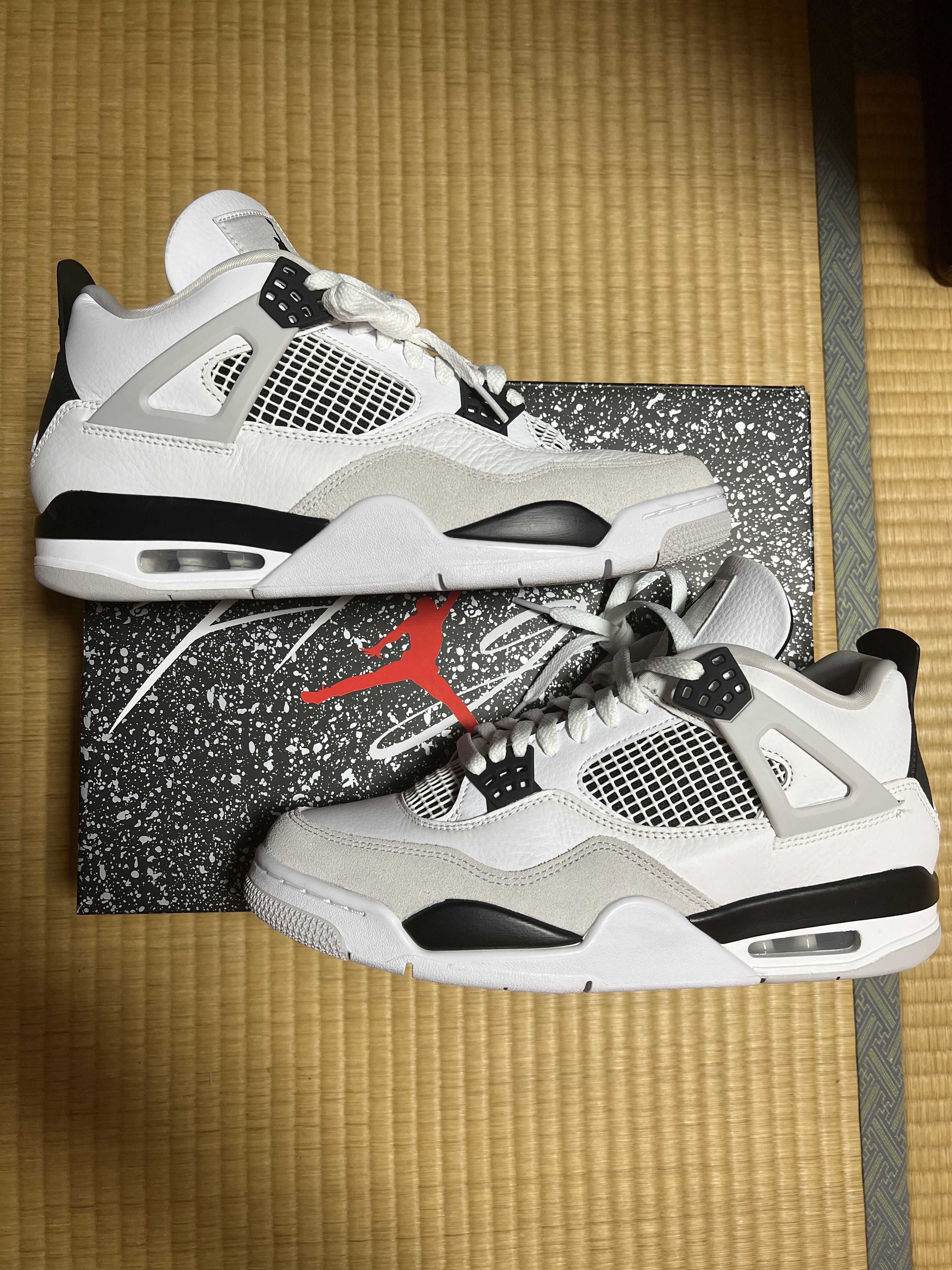 Nike Air Jordan 4 "Military Black"