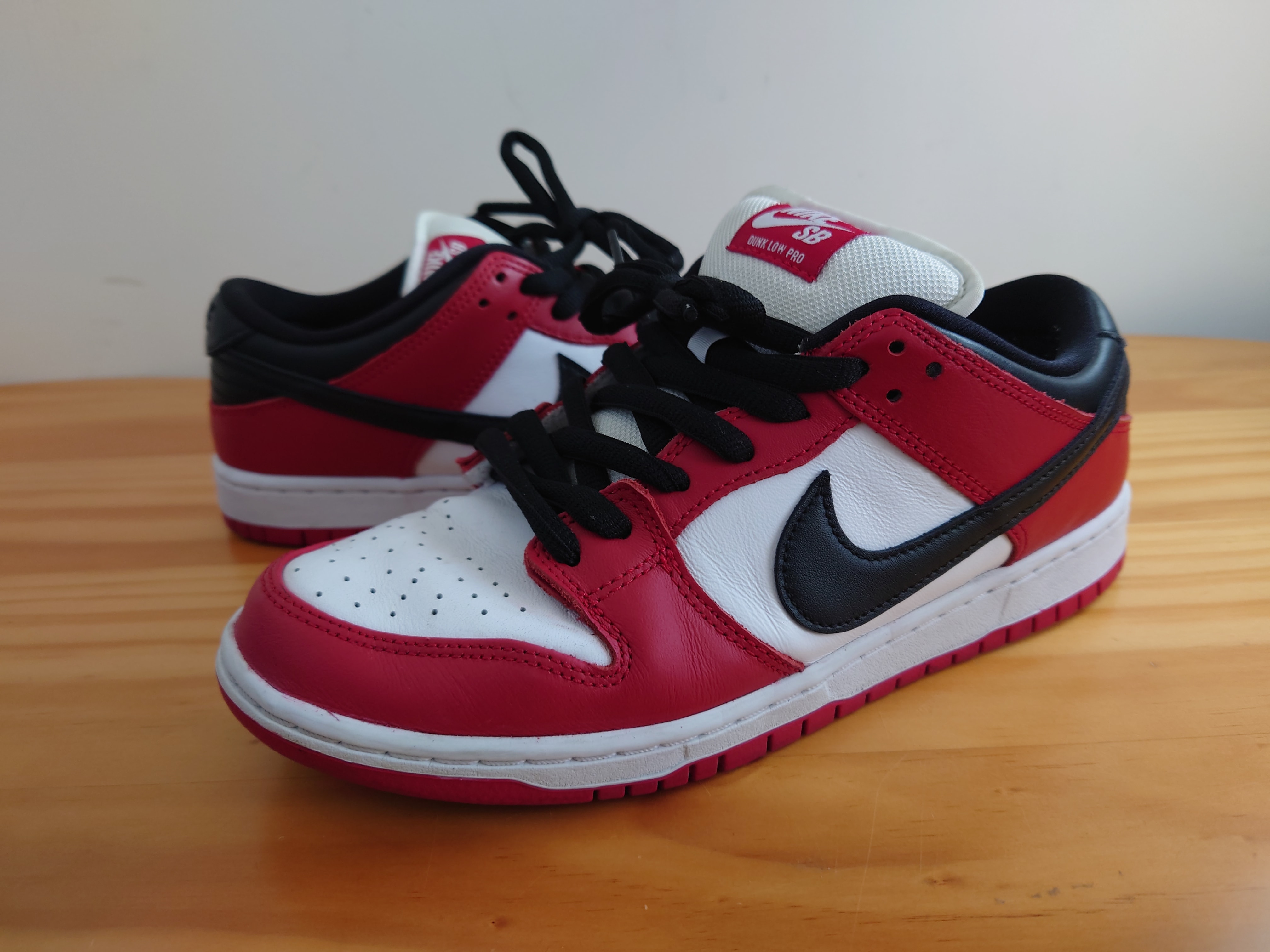Nike SB Dunk Low Pro "J-Pack Chicago/Varsity Red and White"