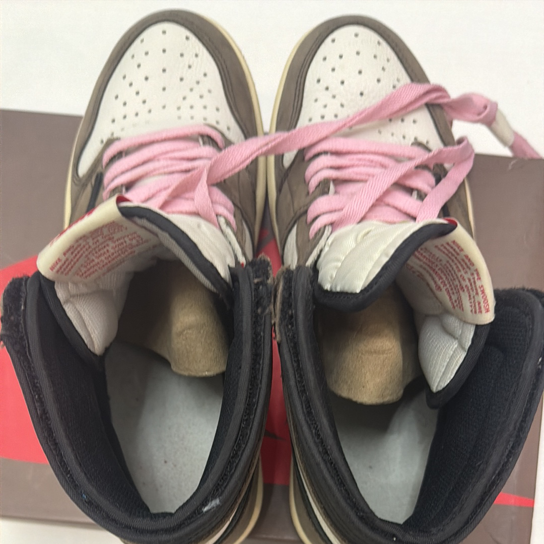 Travis Scott × Nike Air Jordan 1 Retro High OG TS SP "Sail/Dark Mocha"