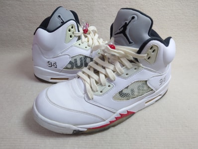 Supreme × Nike Air Jordan 5 Retro "White"