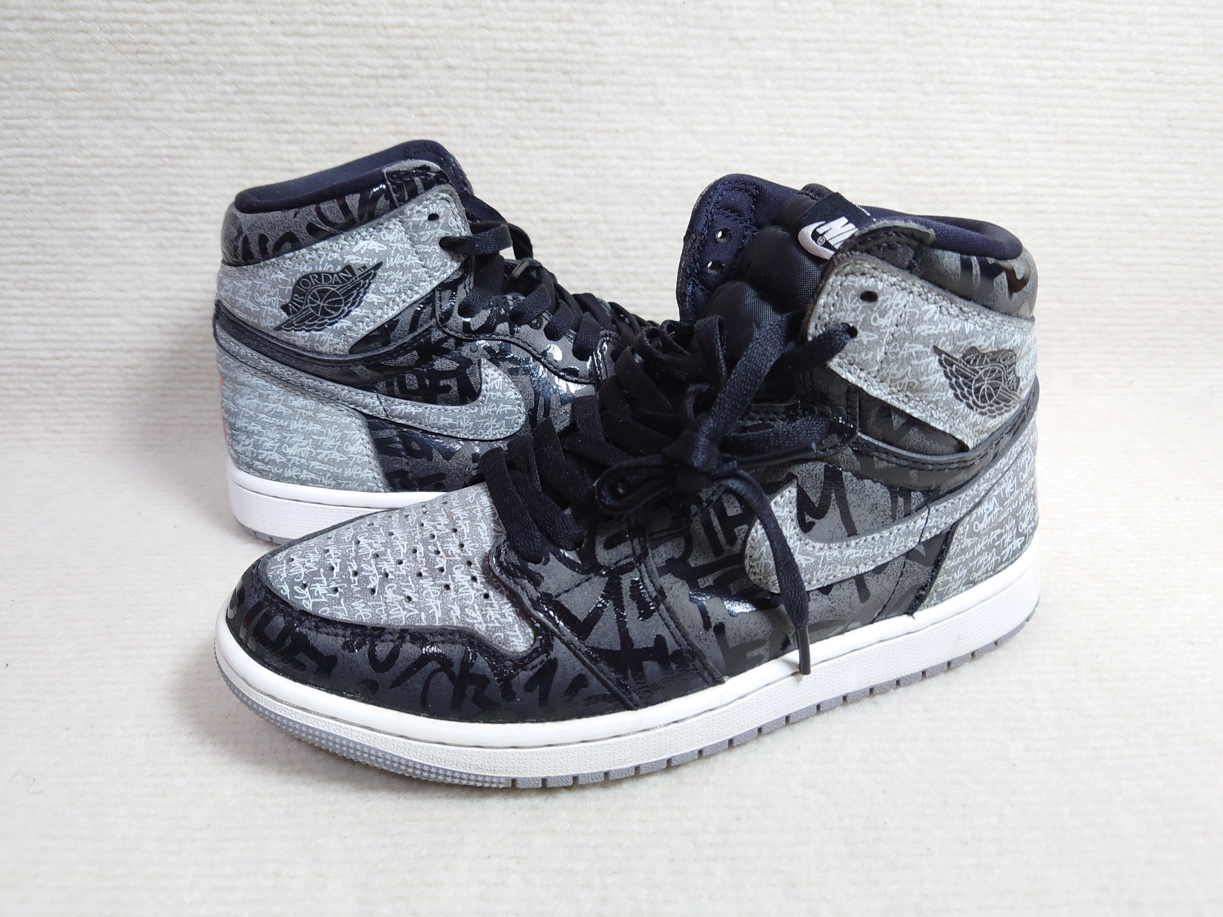 Nike Air Jordan 1 High OG "Rebellionaire"