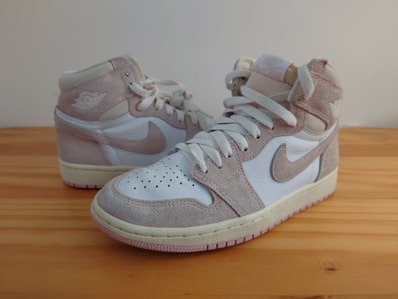 Nike Women's Air Jordan 1 Retro High OG "Washed Pink"