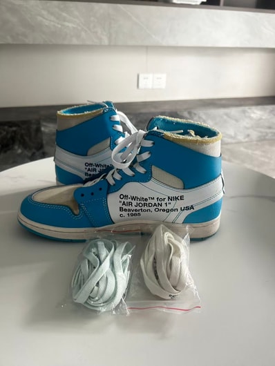 Off-White × Nike Air Jordan 1 High UNC "White/Dark Powder Blue"