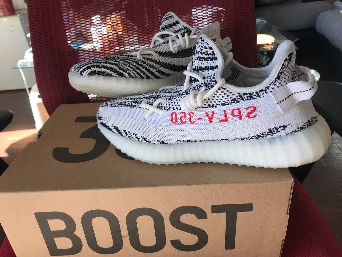 adidas YEEZY Boost 350 V2 "Zebra"