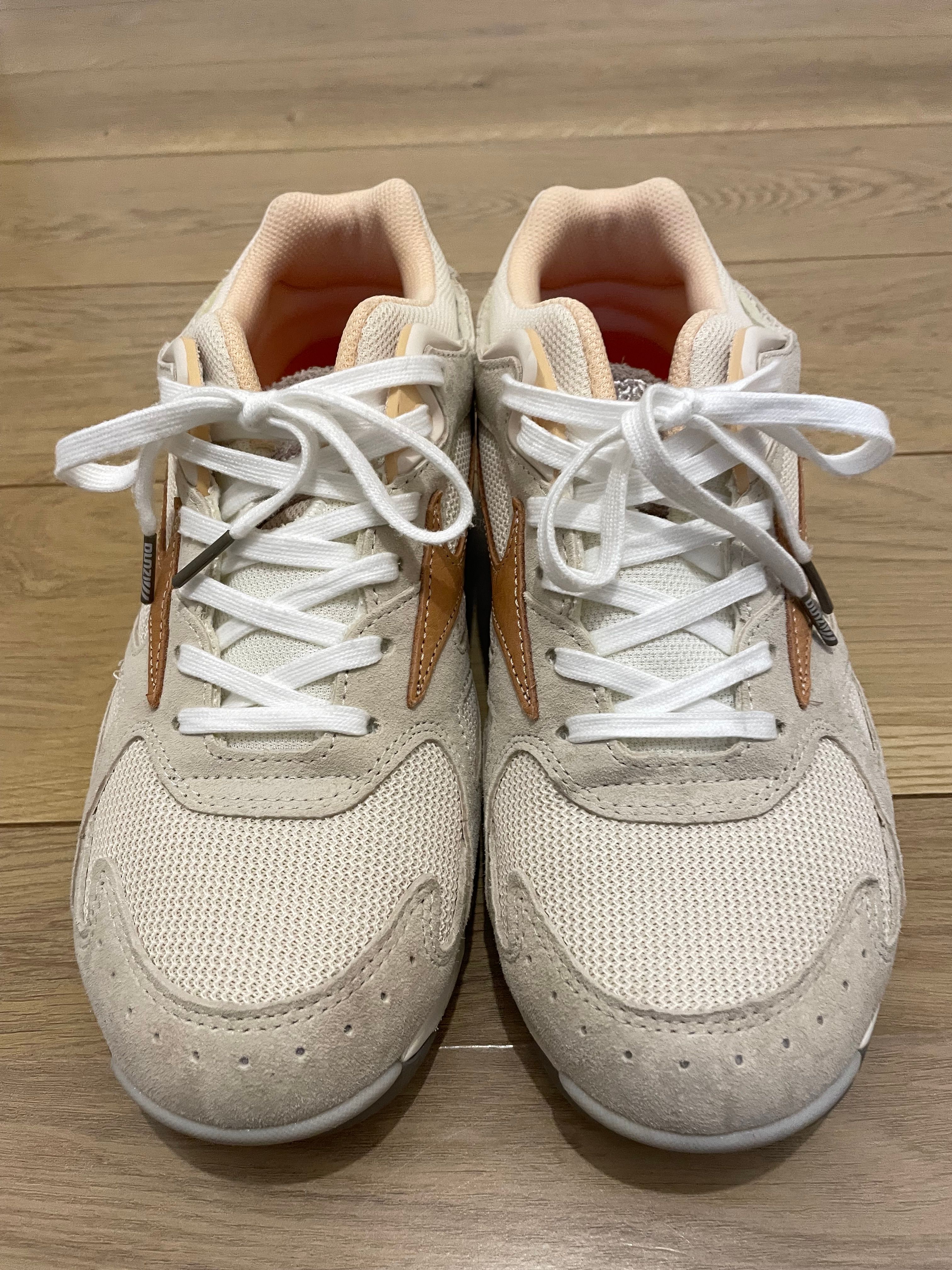 IL BISONTE × Mizuno Sky Medal "Beige"