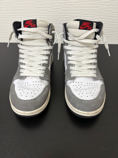 Nike Air Jordan 1 Retro High OG "Black and Smoke Grey"