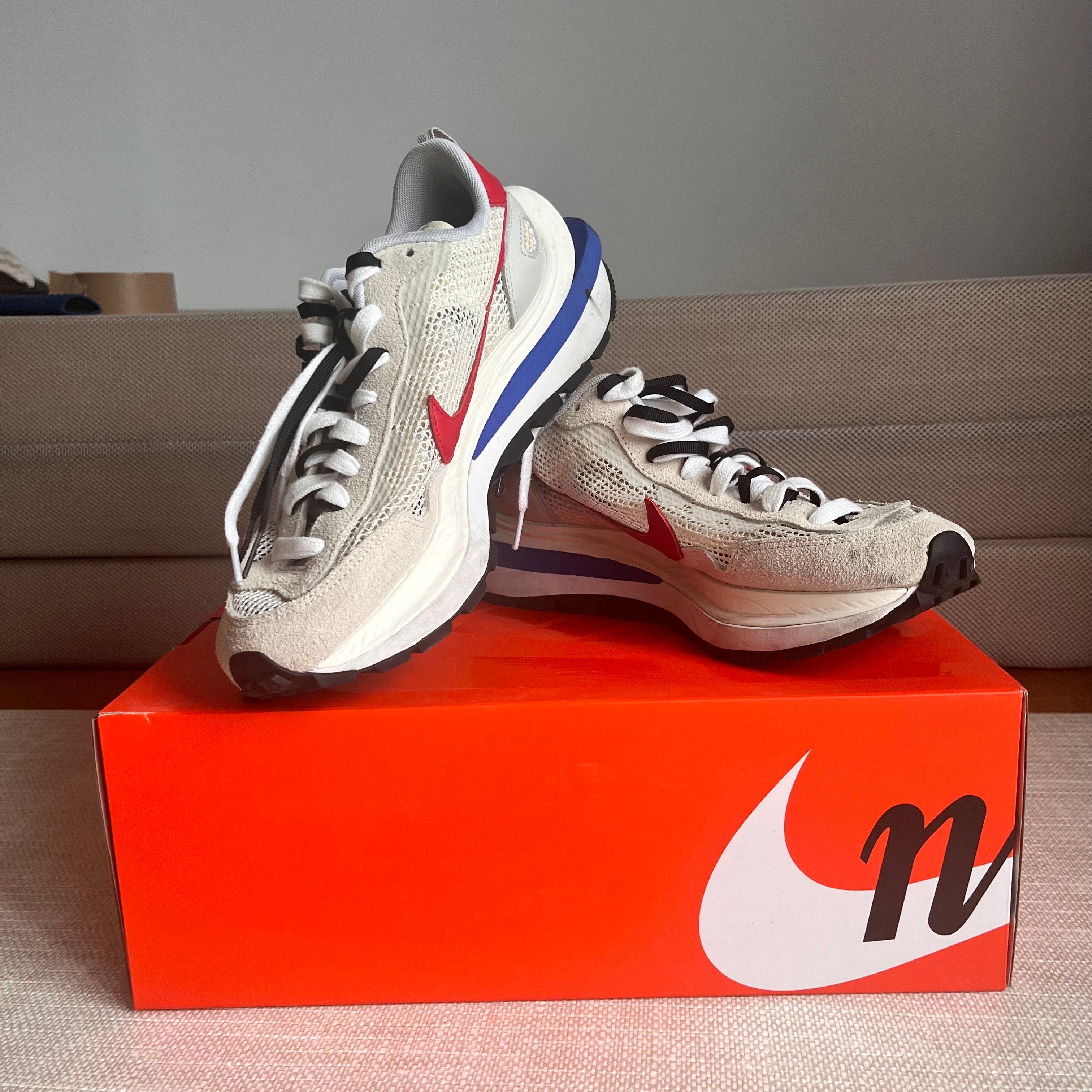 sacai × Nike Vapor Waffle "Royal Fuchsia"