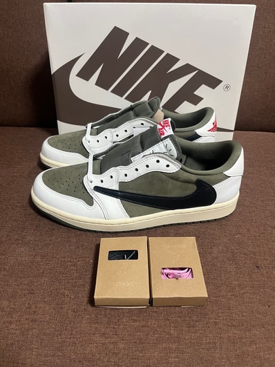 Travis Scott × Nike Air Jordan 1 Low OG SP "Reverse Olive"