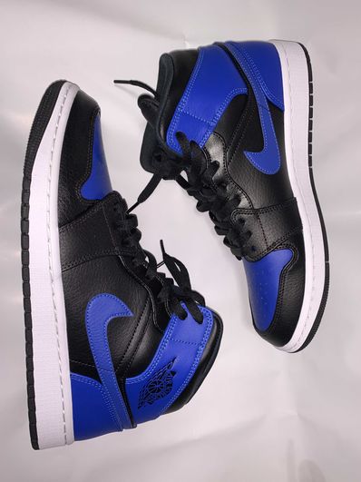 Nike Air Jordan 1 Mid "Hyper Royal"