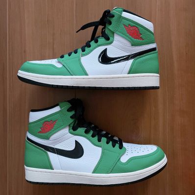 Nike Women's Air Jordan 1 High OG "Lucky Green/White-Sail-Black"