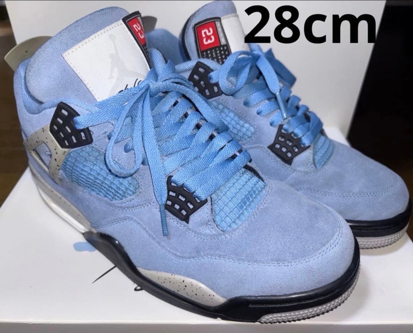 ナイキ エアジョーダン4 "ユニバーシティブルー"