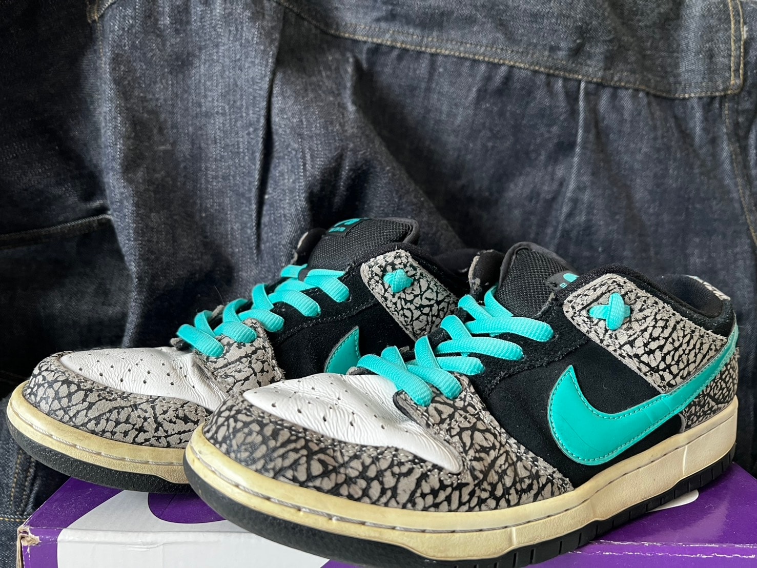 Nike SB Dunk Low "Elephant/Safari"