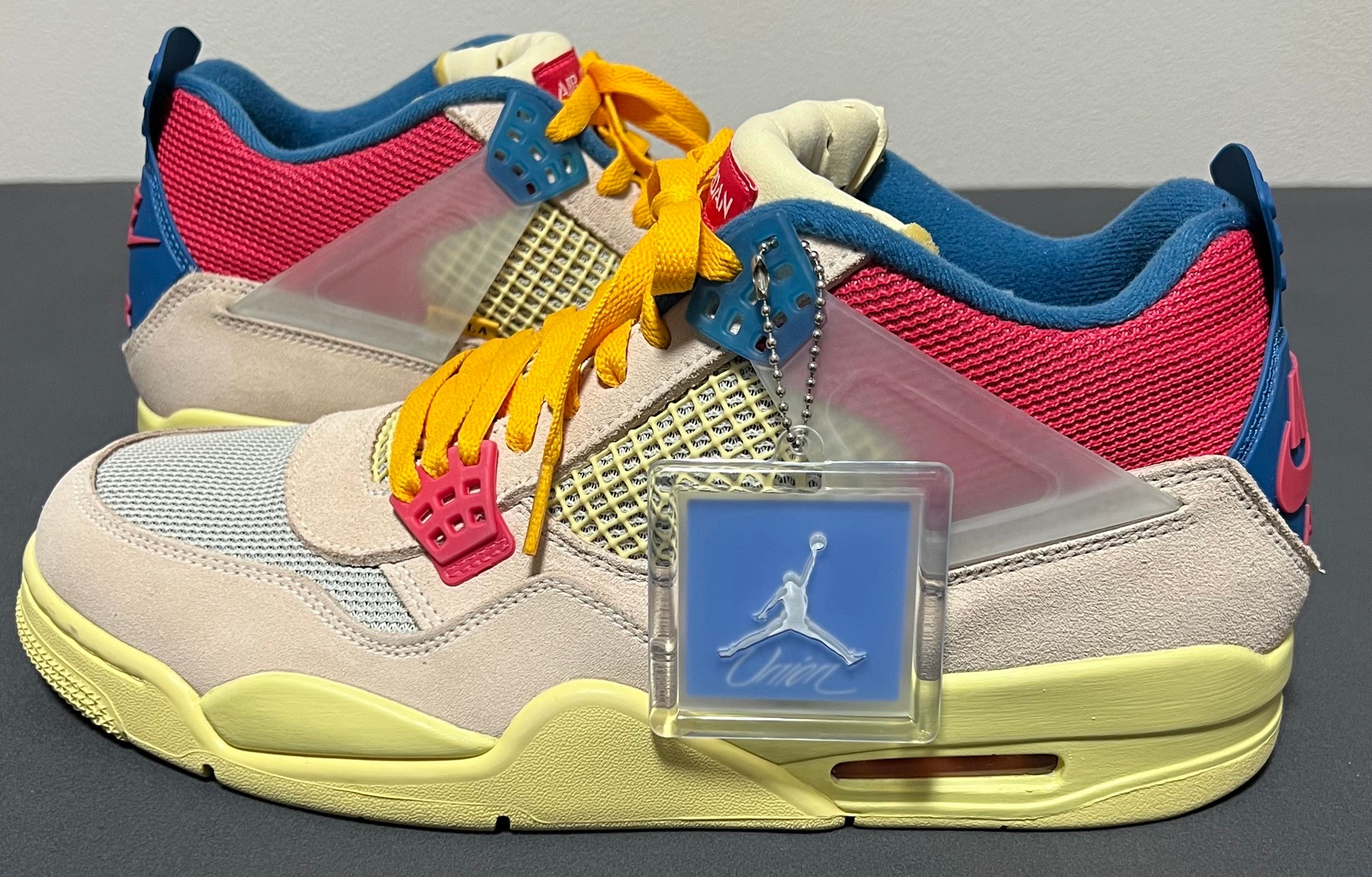 UNION × Nike Air Jordan 4 SP "Guava Ice/Light Fusion Red"