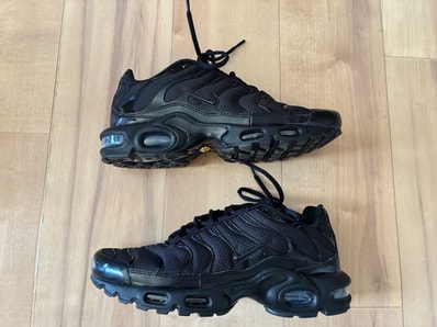 Nike Air Max Plus "Triple Black"