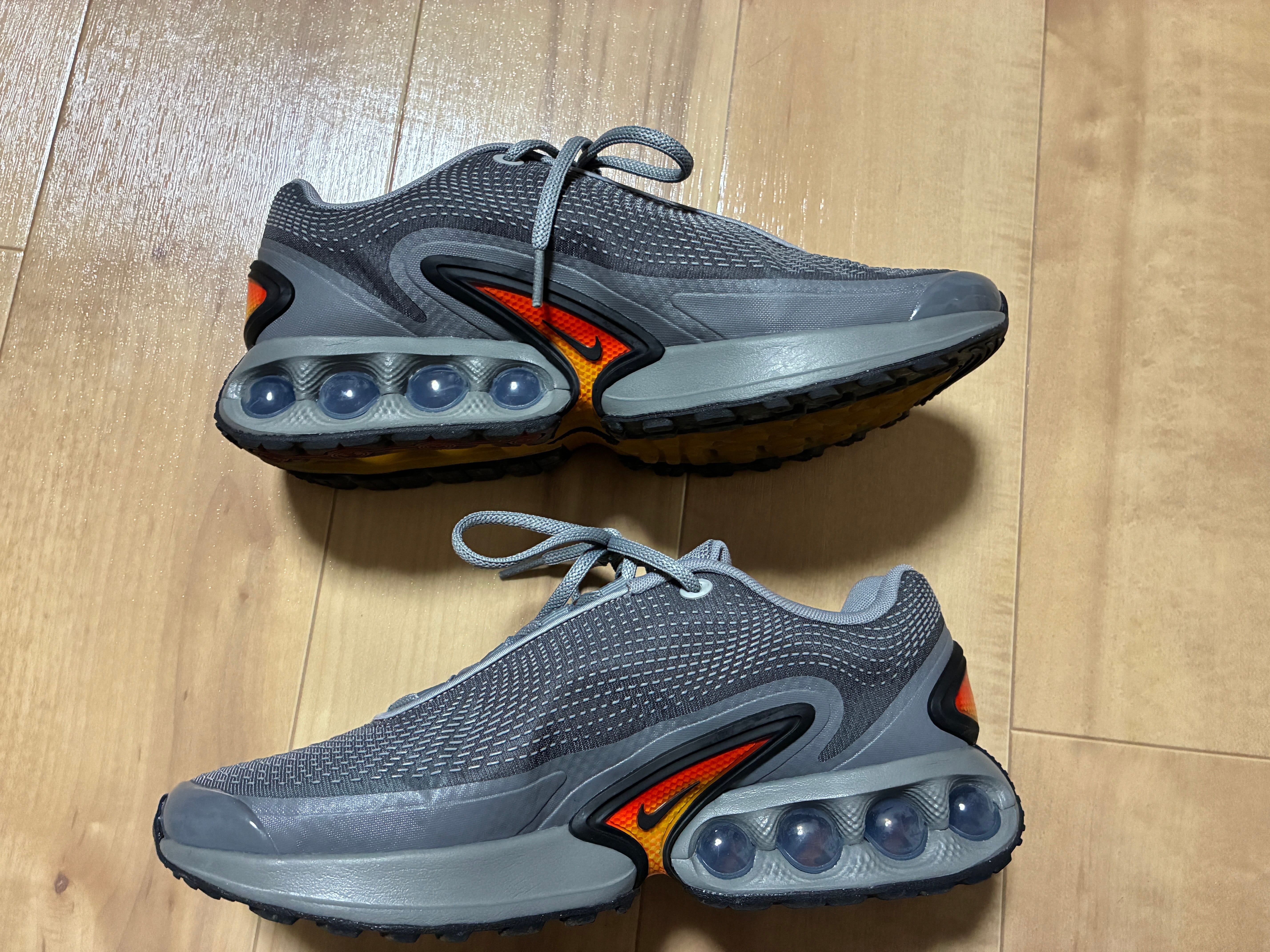 Nike Air Max DN "Particle Grey/Black/Smoke Grey/Wolf Grey"