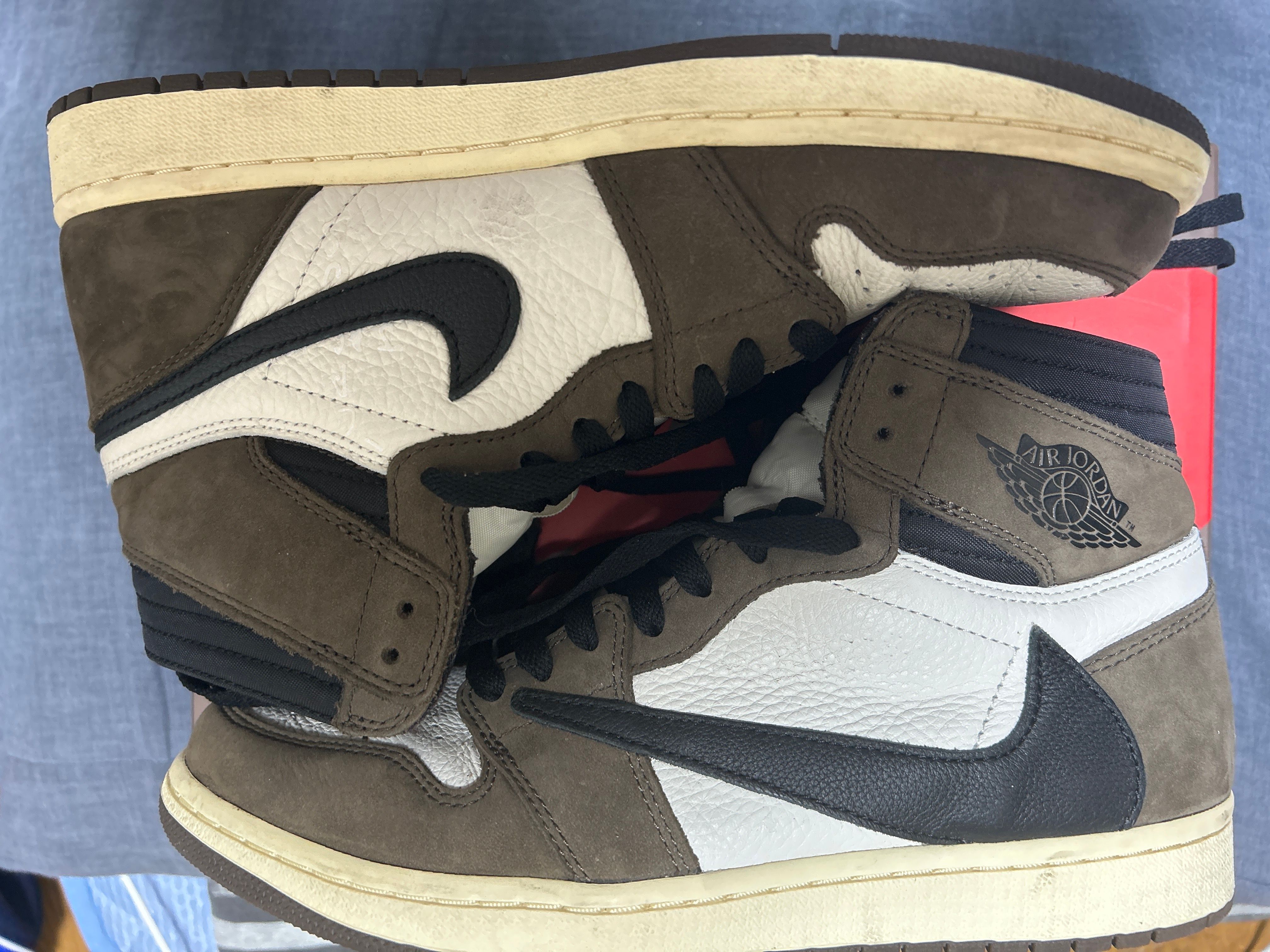 Travis Scott × Nike Air Jordan 1 Retro High OG TS SP "Sail/Dark Mocha"