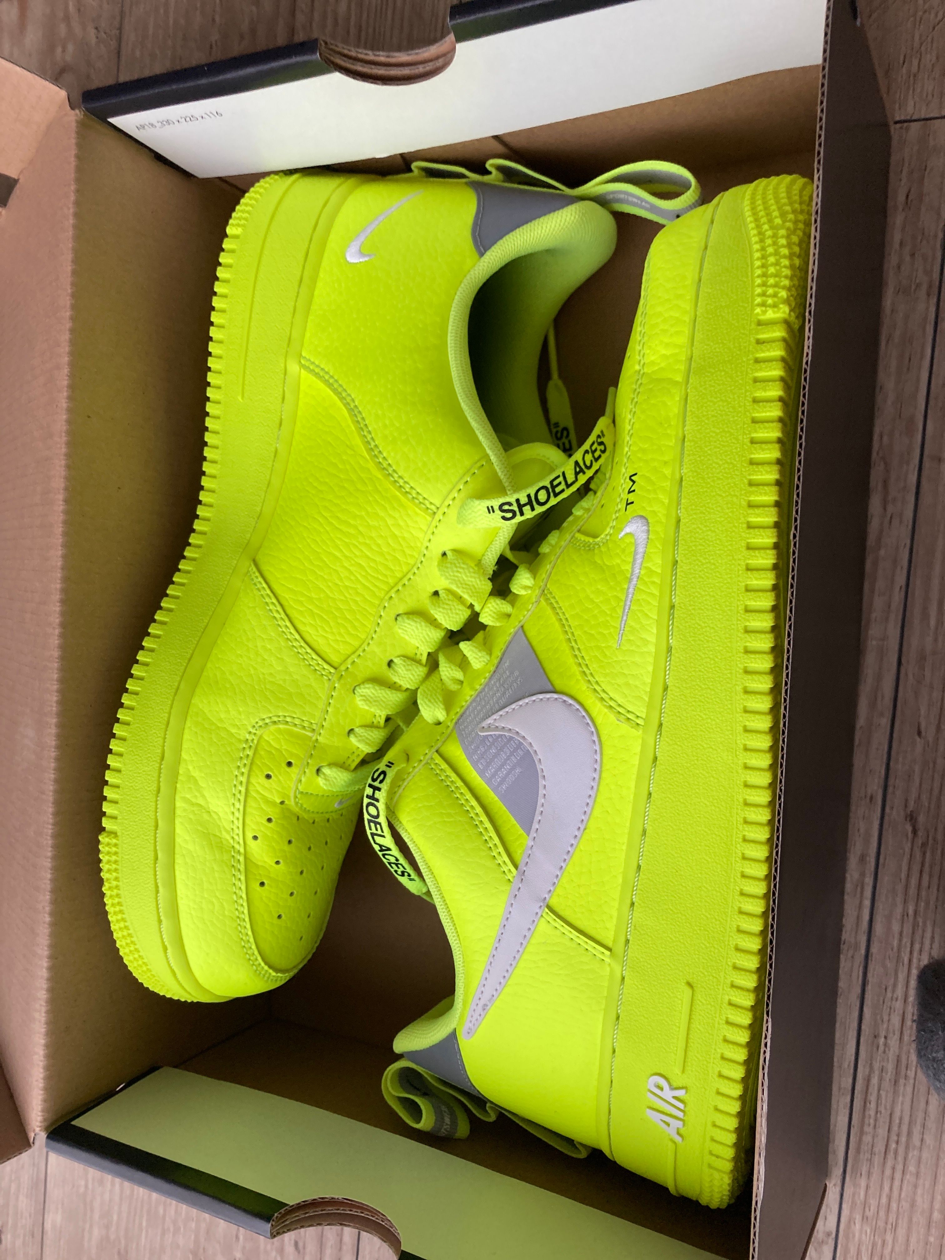 Nike Air Force 1 Low Utility "Volt/White/Black/Wolf Grey"