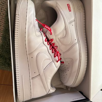 Supreme × Nike Air Force 1 Low "White"