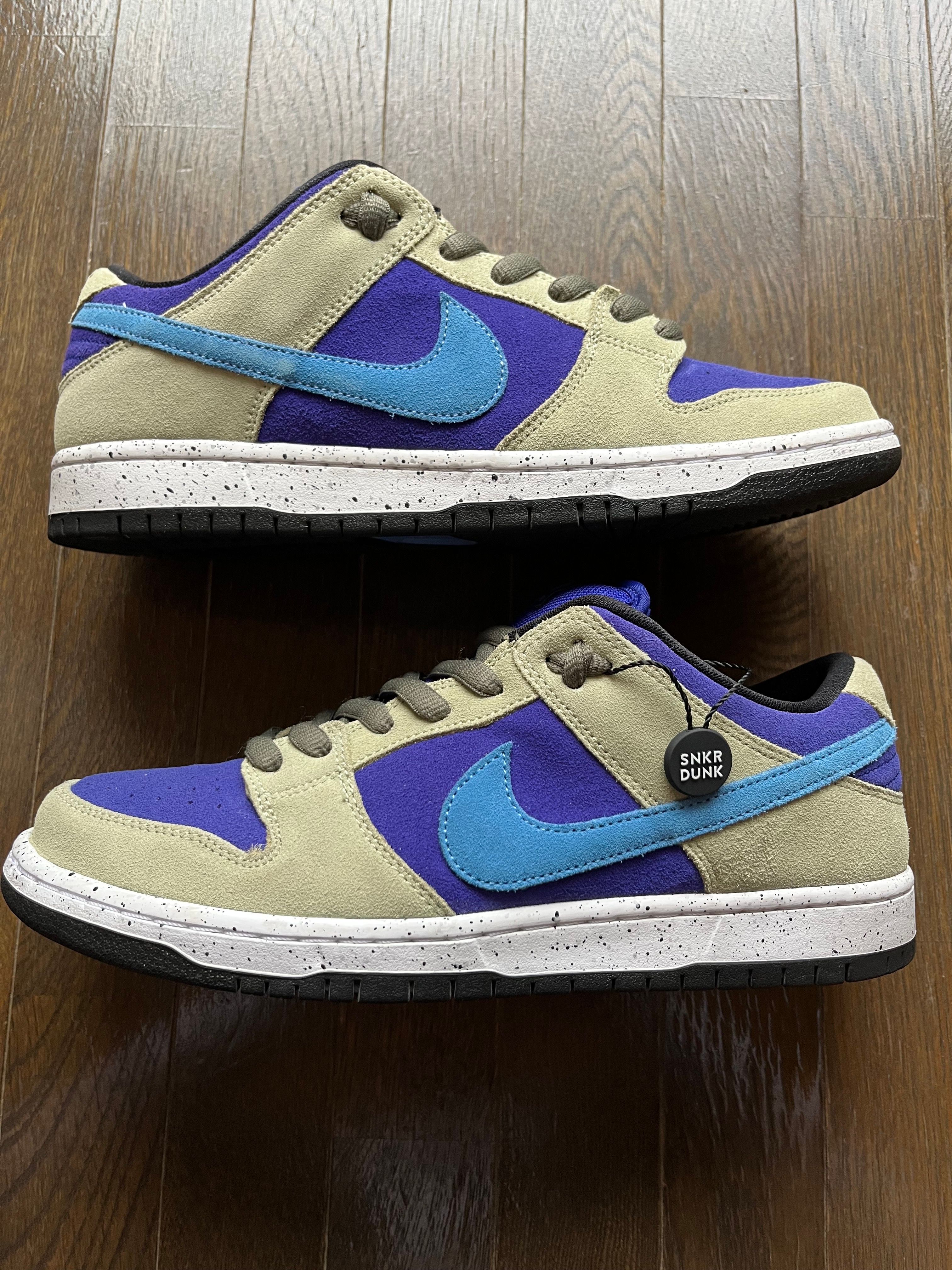 Nike SB Dunk Low "Celadon"