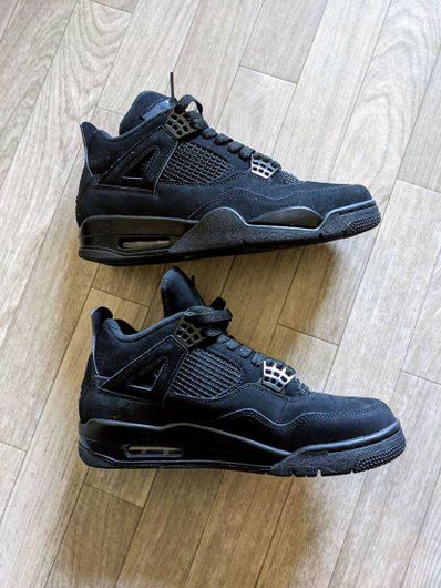 Nike Air Jordan 4 "Black Cat"