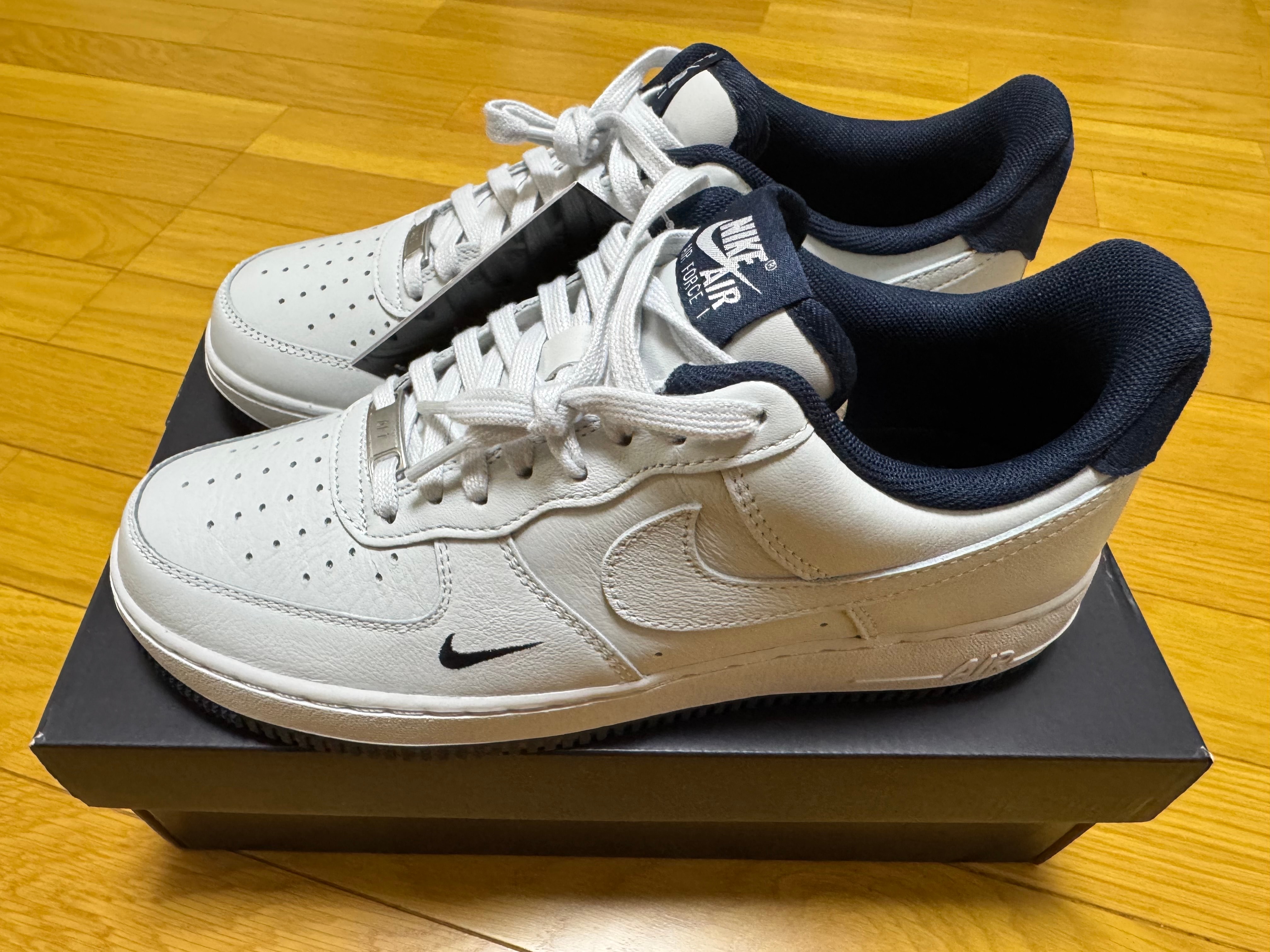 Nike Air Force 1 Low '07 LV8 "White/Navy"