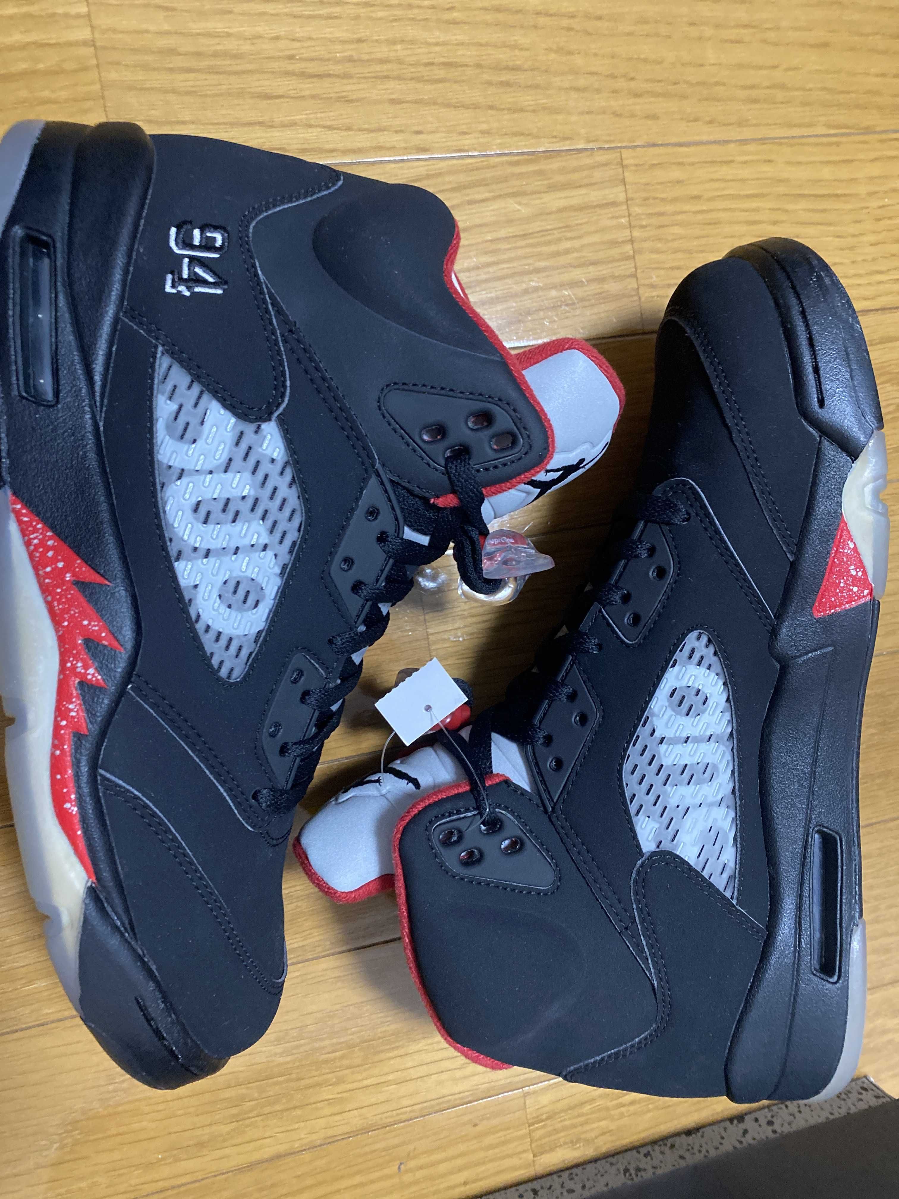 Supreme × Nike Air Jordan 5 Retro "Black"