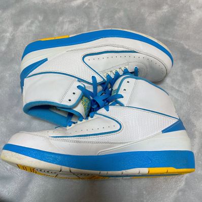 Nike Air Jordan 2 Retro Melo White/Varsity Maize/University Blue (2018)