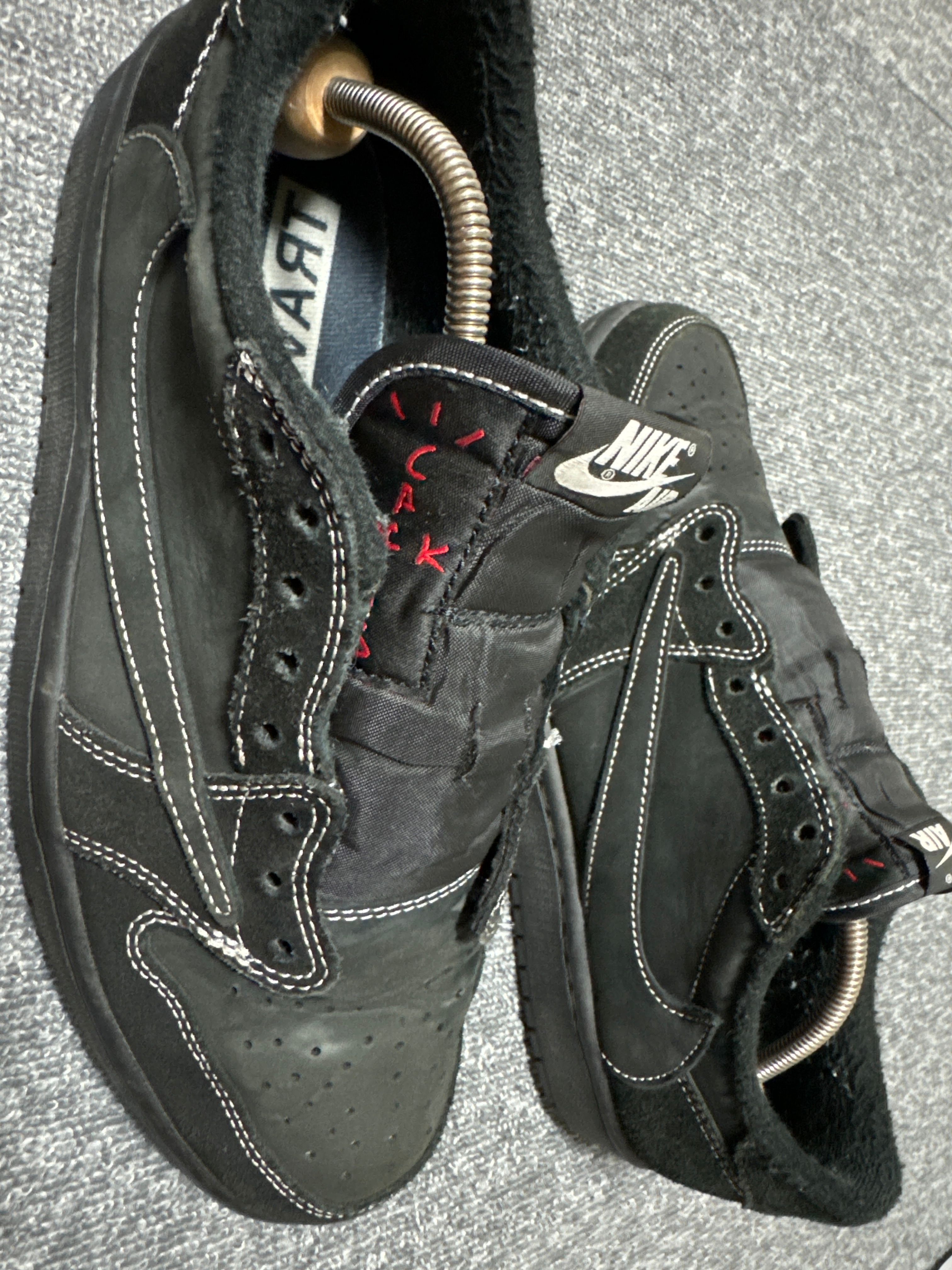 Travis Scott × Nike Air Jordan 1 Low OG SP "Black Phantom"