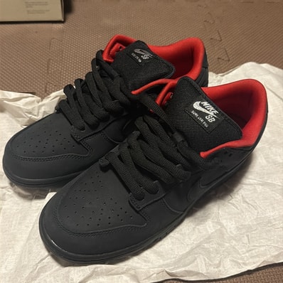 Supreme × Nike SB Dunk Low "Black" (25FW Week2)