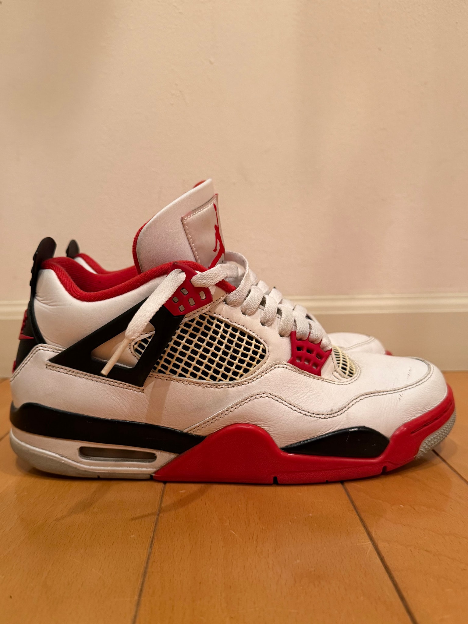 Nike Air Jordan 4 Retro OG "Fire Red" (2020)