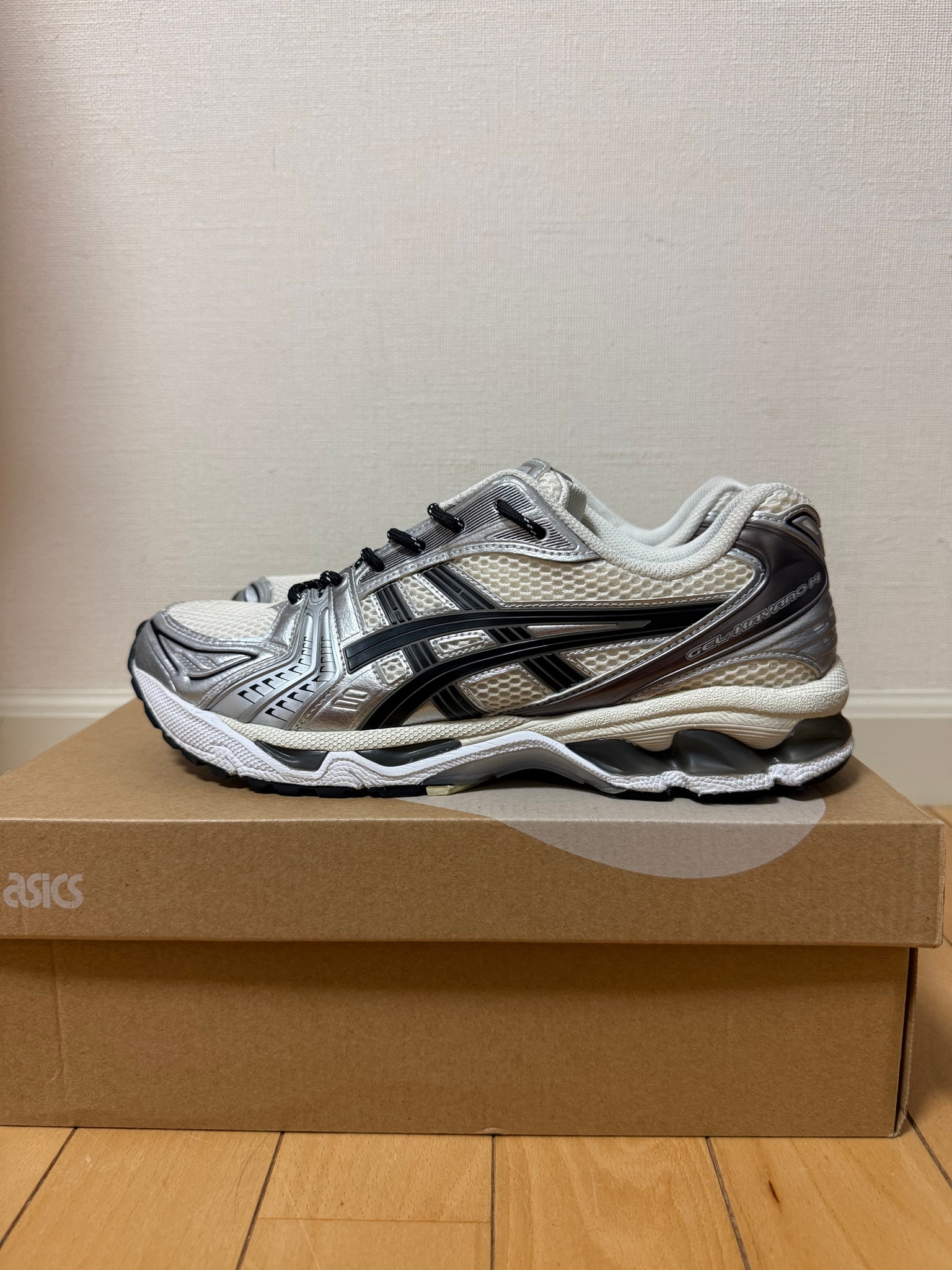 Asics Gel-Kayano 14 "Cream/Black"