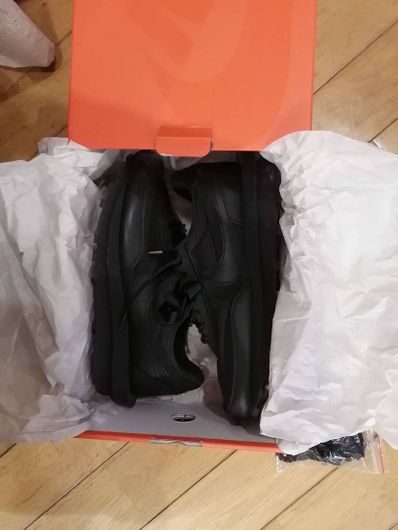 sacai × Nike LDV Waffle "Triple Black"