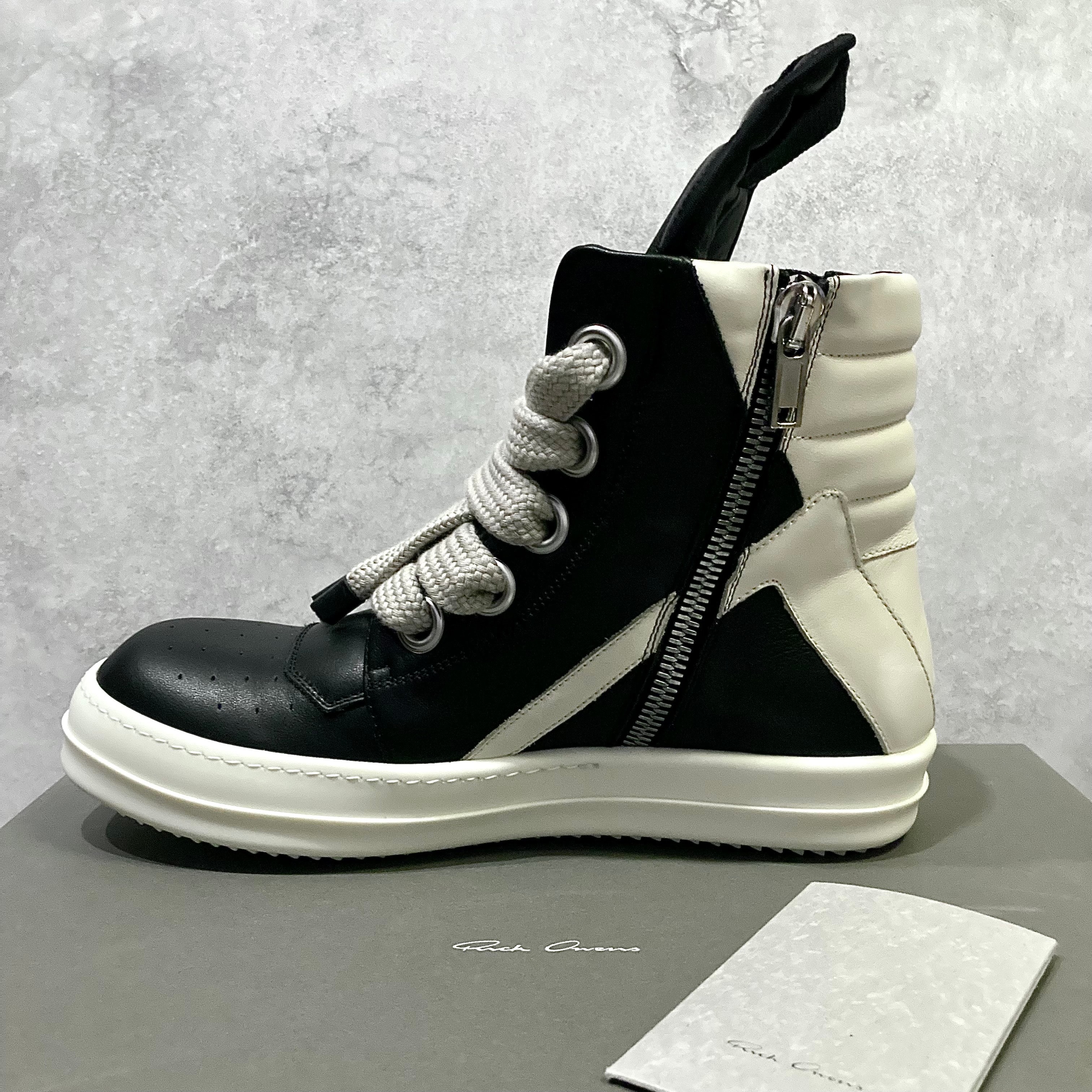 A+ (新品・未使用(ワケあり))】リックオウエンス SS26 ジャンボレース