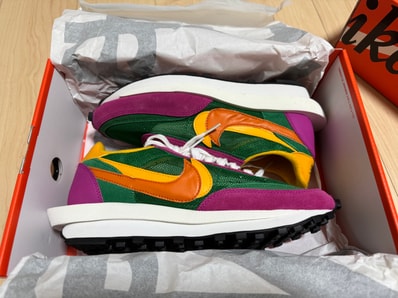 sacai × Nike LDV Waffle "Pine/Green"