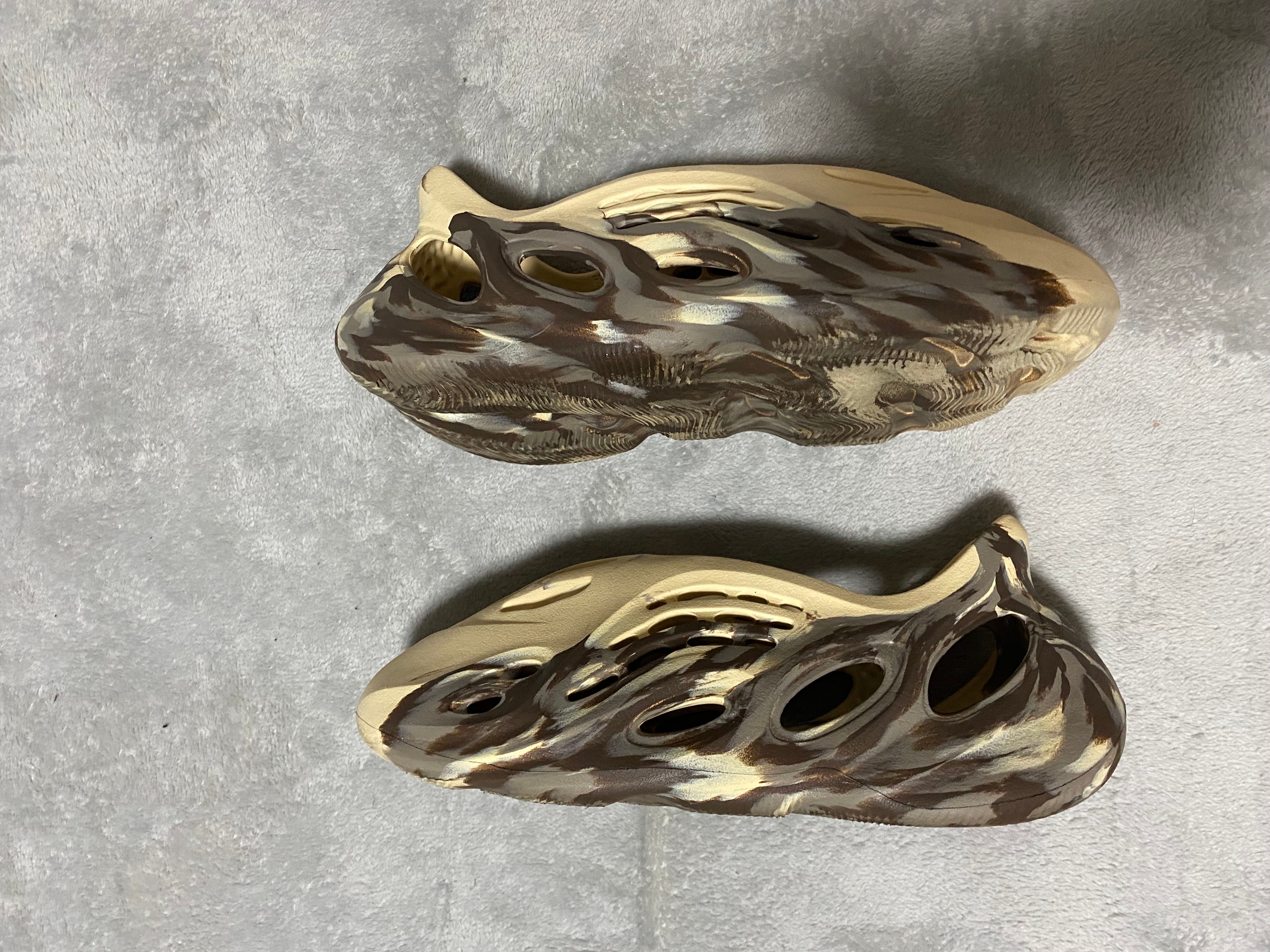 adidas Originals YEEZY Foam Runner "MX Cream Clay"