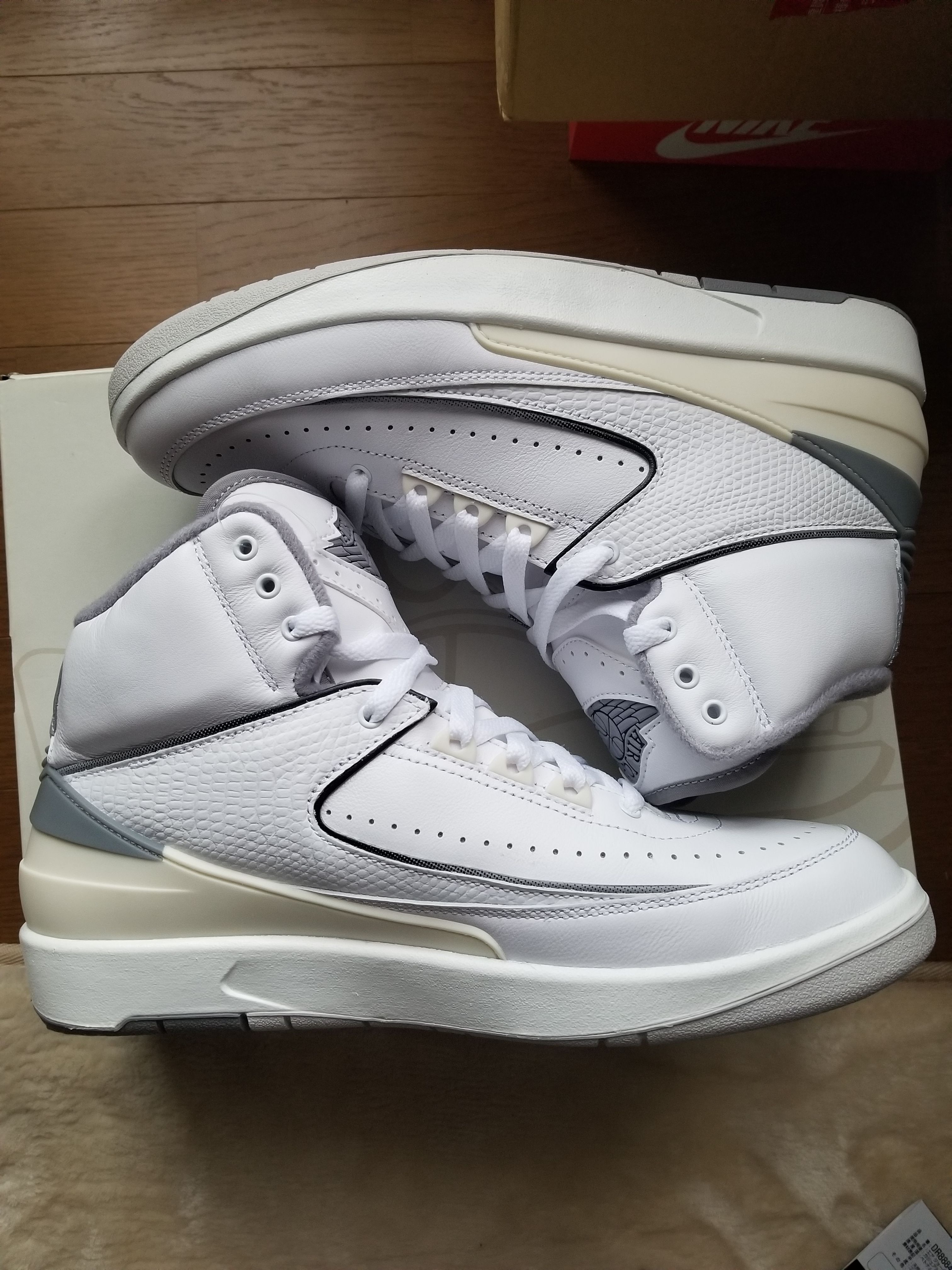 Nike Air Jordan 2 "White and Cement Grey"