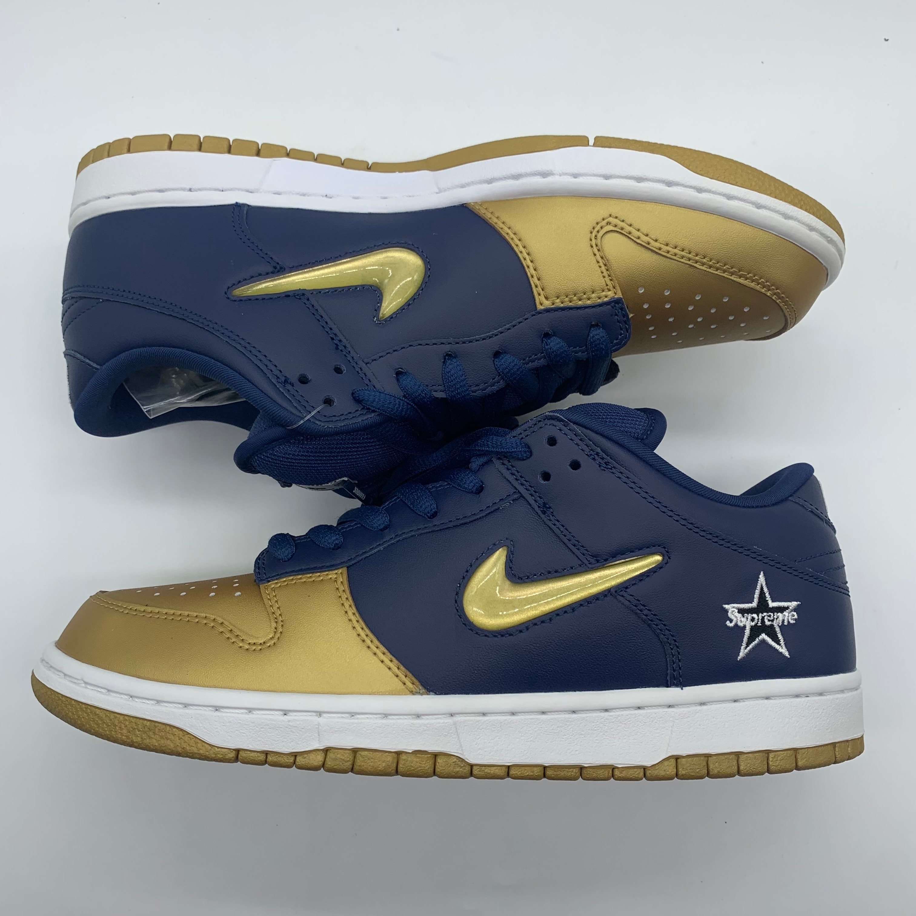 Supreme × Nike SB Dunk Low OG QS "Metallic Gold/Navy"