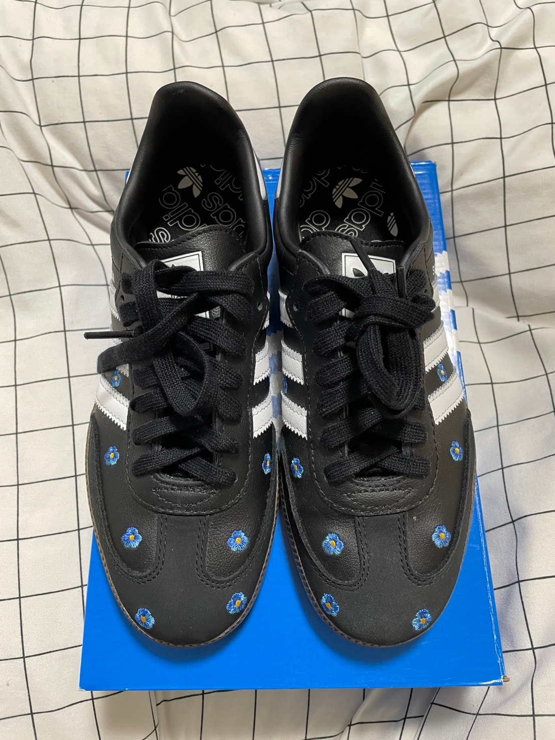 adidas Women's Samba OG "Core Black/Footwear White/Gum"